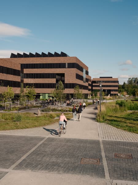 Veterinary Building 