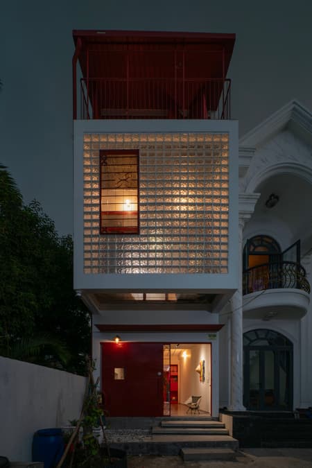 3Gang House