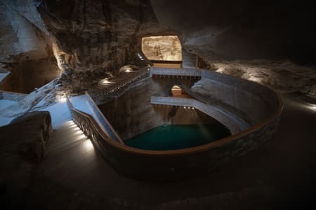 Huangyan Quarry Cultural & Art Center 