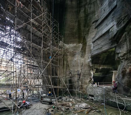 Huangyan Quarry Cultural & Art Center 