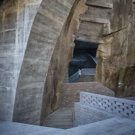 Huangyan Quarry Cultural & Art Center 