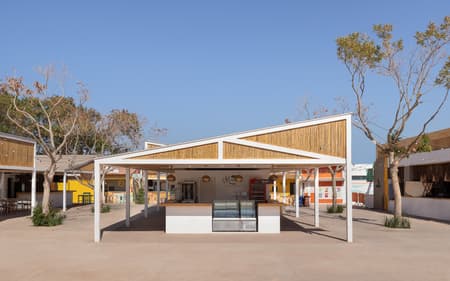 Beach Complex