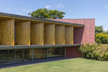 FG House