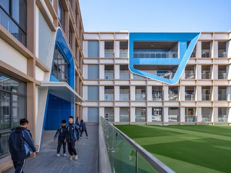 Quzhou No.6 Experimental School