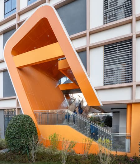 Quzhou No.6 Experimental School