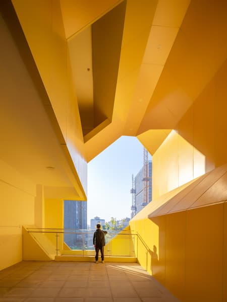 Quzhou No.6 Experimental School