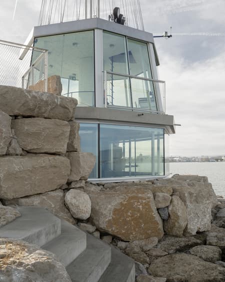 Phare Ylliam Lighthouse 