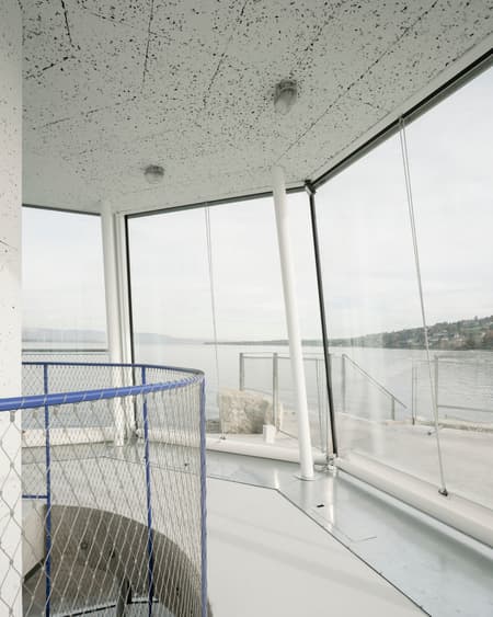 Phare Ylliam Lighthouse 