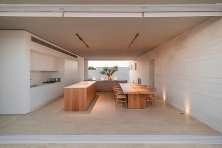Tneib House