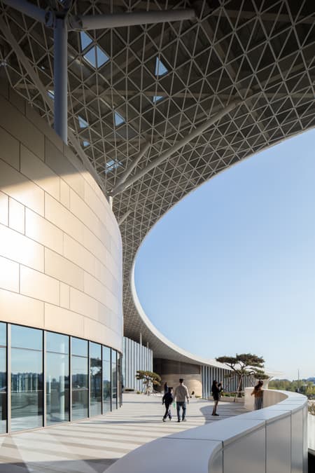 Dingzhou Cultural and Sports Center