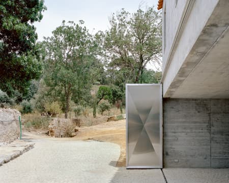 Guardhouse and Garage in a Recreational Estate