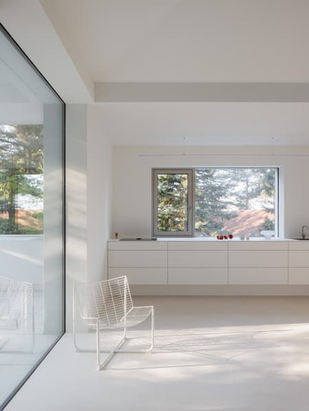 House Transformation in Harmonia