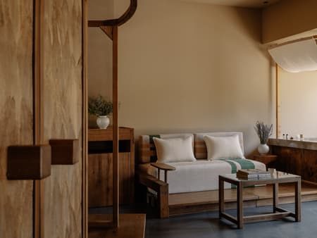Cloudhaus Hotel